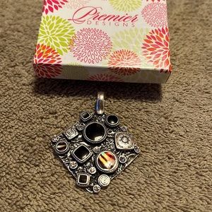 Premier “Artistic” pendant